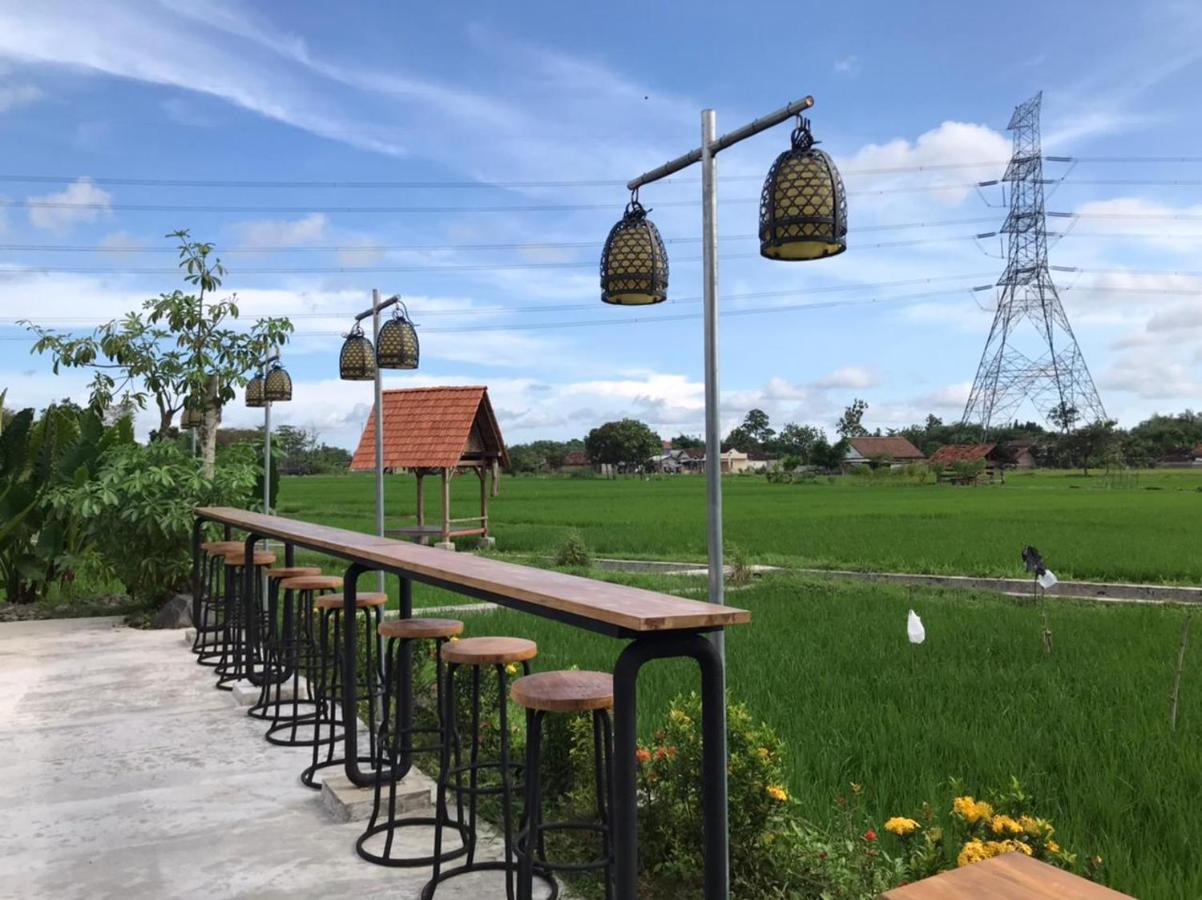 Legiyem Homestay Джок'якарта Екстер'єр фото
