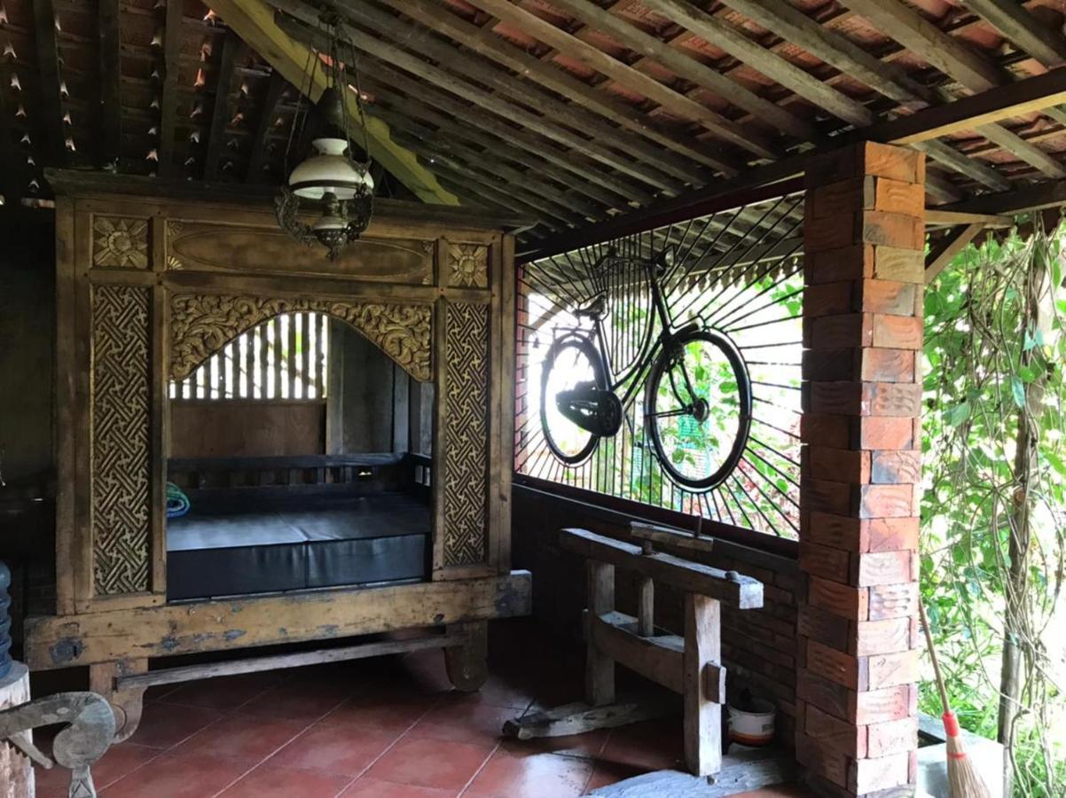 Legiyem Homestay Джок'якарта Екстер'єр фото