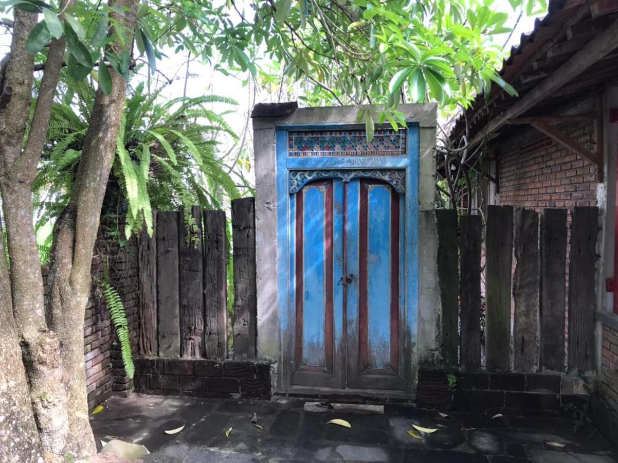 Legiyem Homestay Джок'якарта Екстер'єр фото